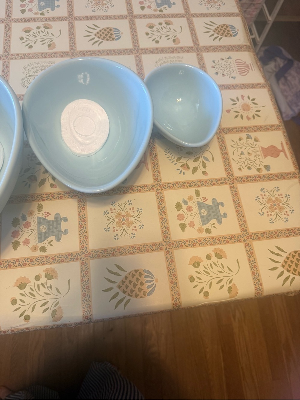 Nigella Lawson Living Kitchen egg-shaped nesting bowls in a robin's egg blue - Picture 5 of 8